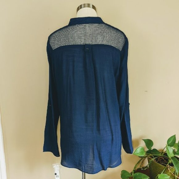 NWT Zac & Rachel Navy Button Down Top - Size Large - Picture 5 of 13